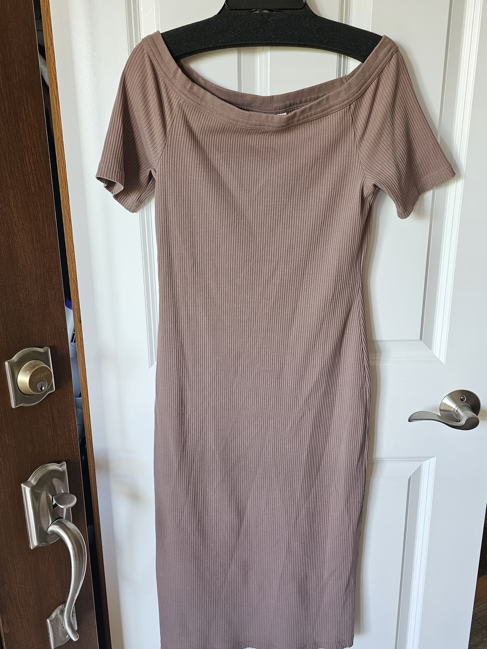 Universal Thread Ribbed Off-Shoulder Midi Dress in Taupe